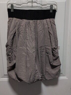 H&M Gray Mini Balloon Skirt with Black Smocked Waistband
